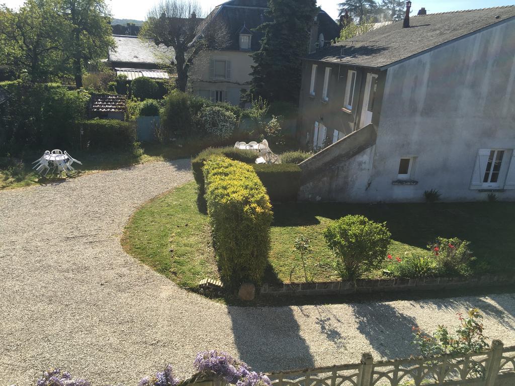 Villa Chez Jeannette Saint-Satur Exterior foto